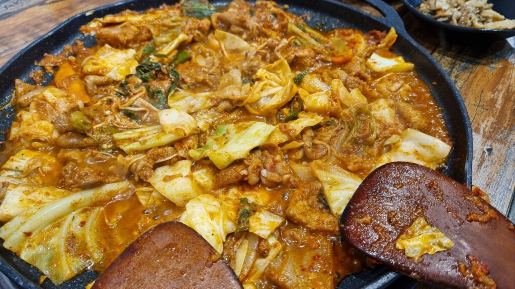 맛있게 익고 있는 주물럭