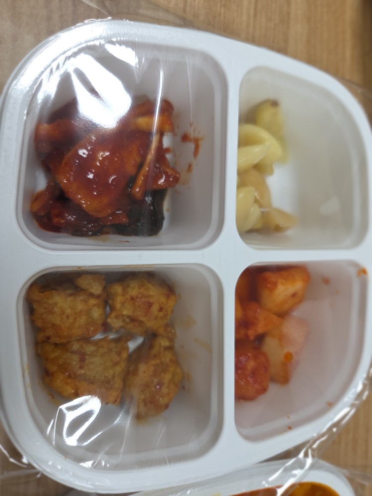 충주 배달 맛집 둘리밥상 다양한 밑반찬 1